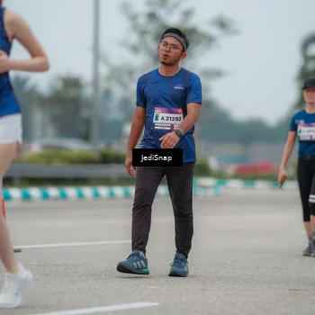 Runner Photo 7525908