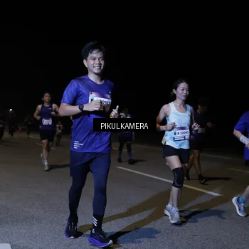 Runner Photo 7525910