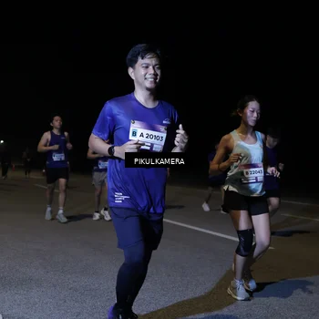 Runner Photo 7525914