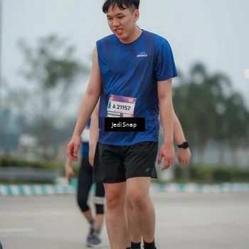 Runner Photo 7525919