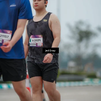 Runner Photo 7525920