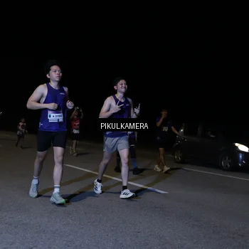Runner Photo 7525926