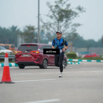 Runner Photo 7525932