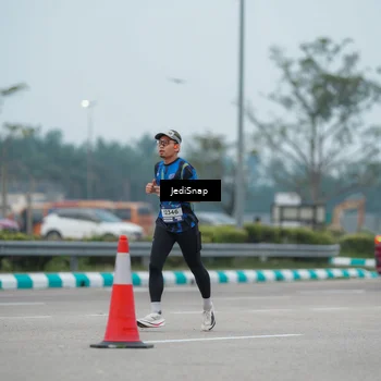 Runner Photo 7525941