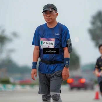 Runner Photo 7525965