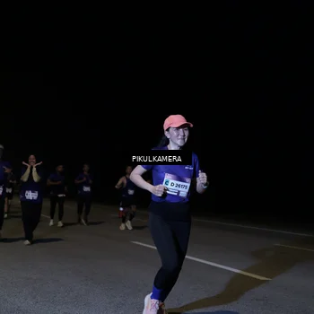 Runner Photo 7525972
