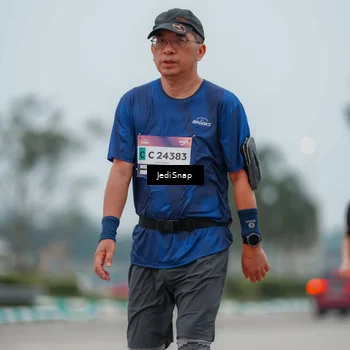 Runner Photo 7525975