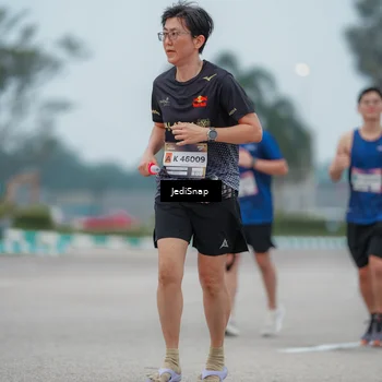 Runner Photo 7525977