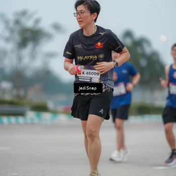 Runner Photo 7525986
