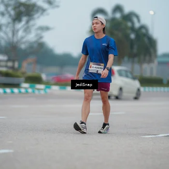 Runner Photo 7525994