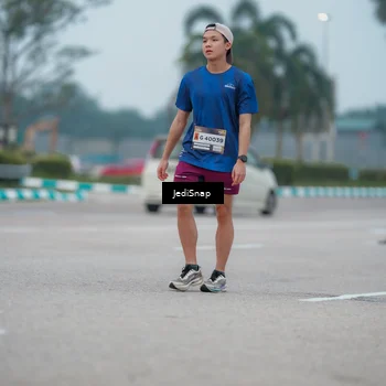 Runner Photo 7525995