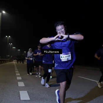 Runner Photo 7526033