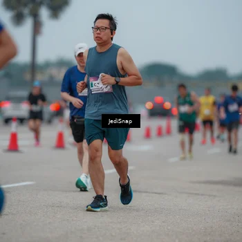 Runner Photo 7526035
