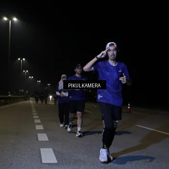 Runner Photo 7526036