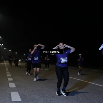 Runner Photo 7526089