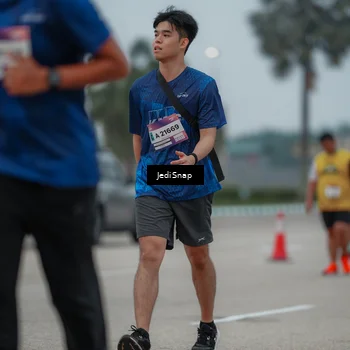 Runner Photo 7526090