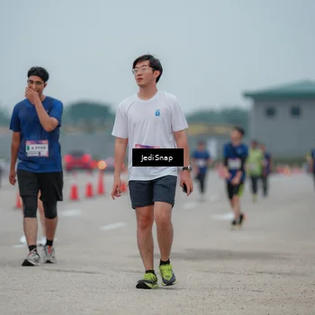 Runner Photo 7526101