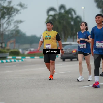Runner Photo 7526117