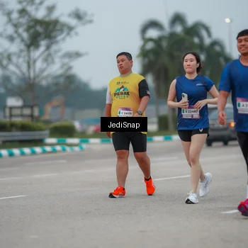 Runner Photo 7526118
