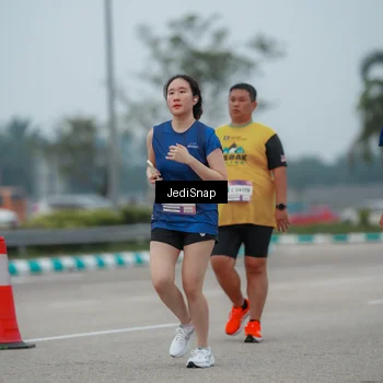 Runner Photo 7526129
