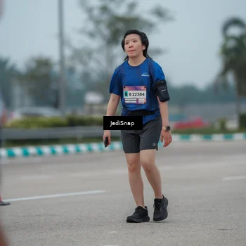 Runner Photo 7526136