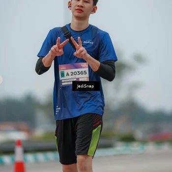 Runner Photo 7526172