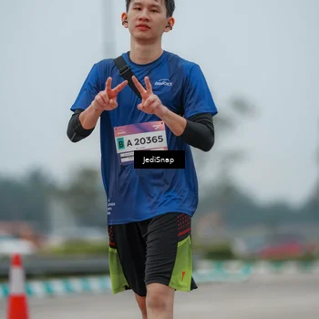 Runner Photo 7526174