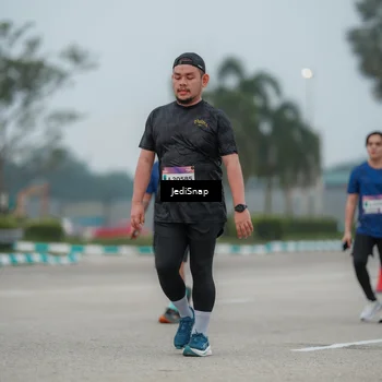 Runner Photo 7526205