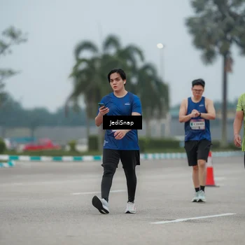 Runner Photo 7526214