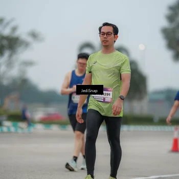 Runner Photo 7526220