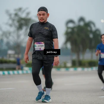 Runner Photo 7526225