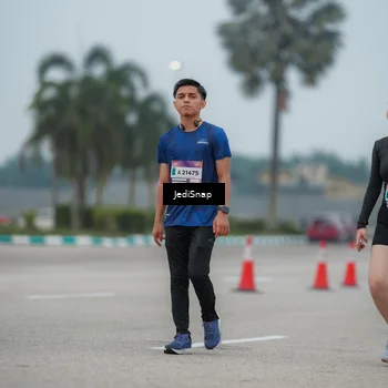 Runner Photo 7526227