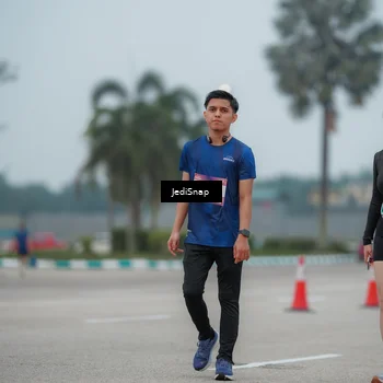 Runner Photo 7526230