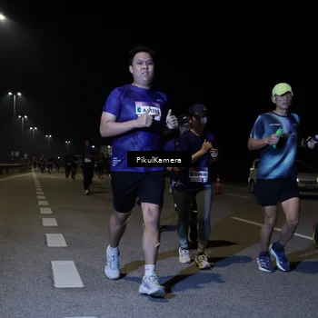 Runner Photo 7526233