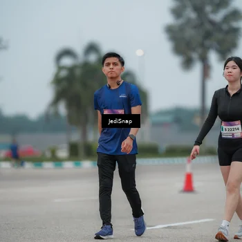 Runner Photo 7526234
