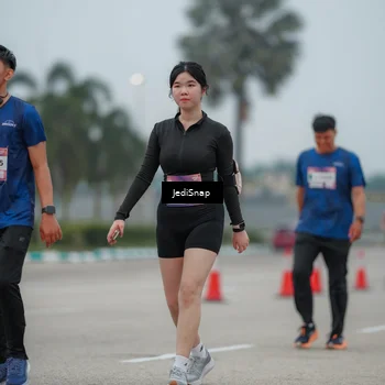 Runner Photo 7526236