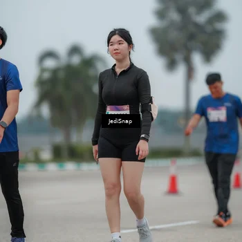 Runner Photo 7526243