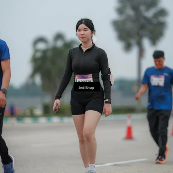 Runner Photo 7526245