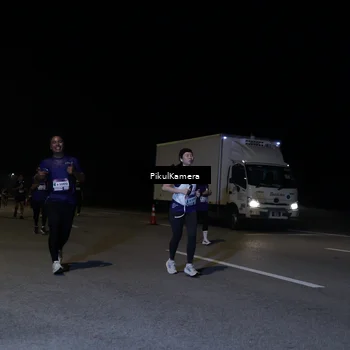 Runner Photo 7526253