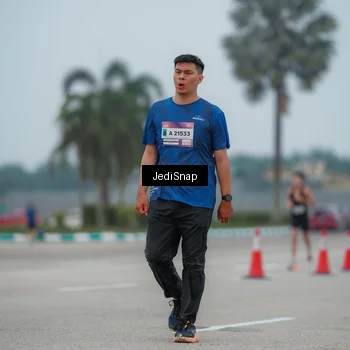 Runner Photo 7526257