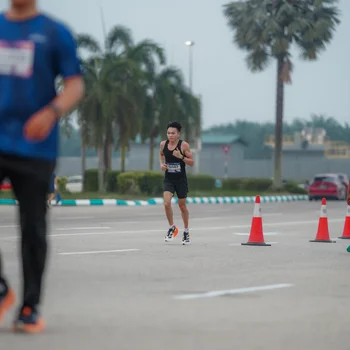 Runner Photo 7526258