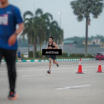 Runner Photo 7526259