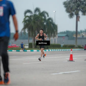 Runner Photo 7526263