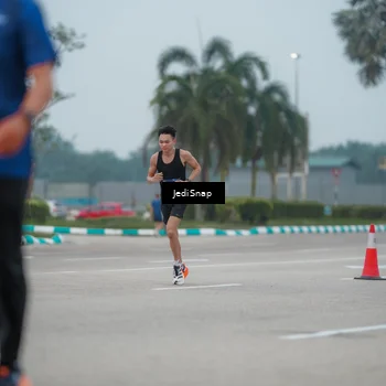 Runner Photo 7526267