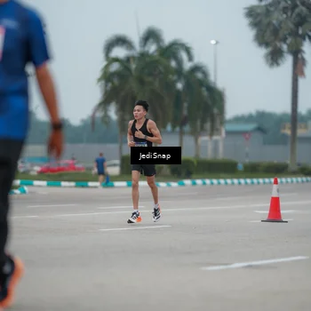 Runner Photo 7526268