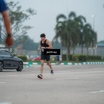 Runner Photo 7526271