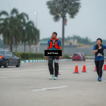 Runner Photo 7526275