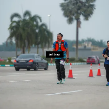 Runner Photo 7526281