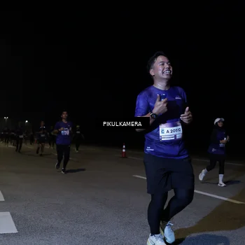 Runner Photo 7526282