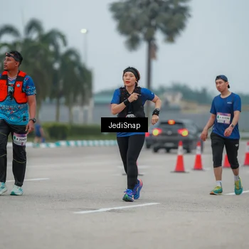 Runner Photo 7526295